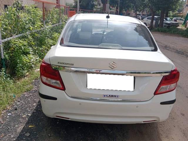 https://images10.gaadi.com/usedcar_image/4120985/original/processed_0472d8b4-6eac-4cd3-9356-b4fcef5dfc3a.jpg?imwidth=6401