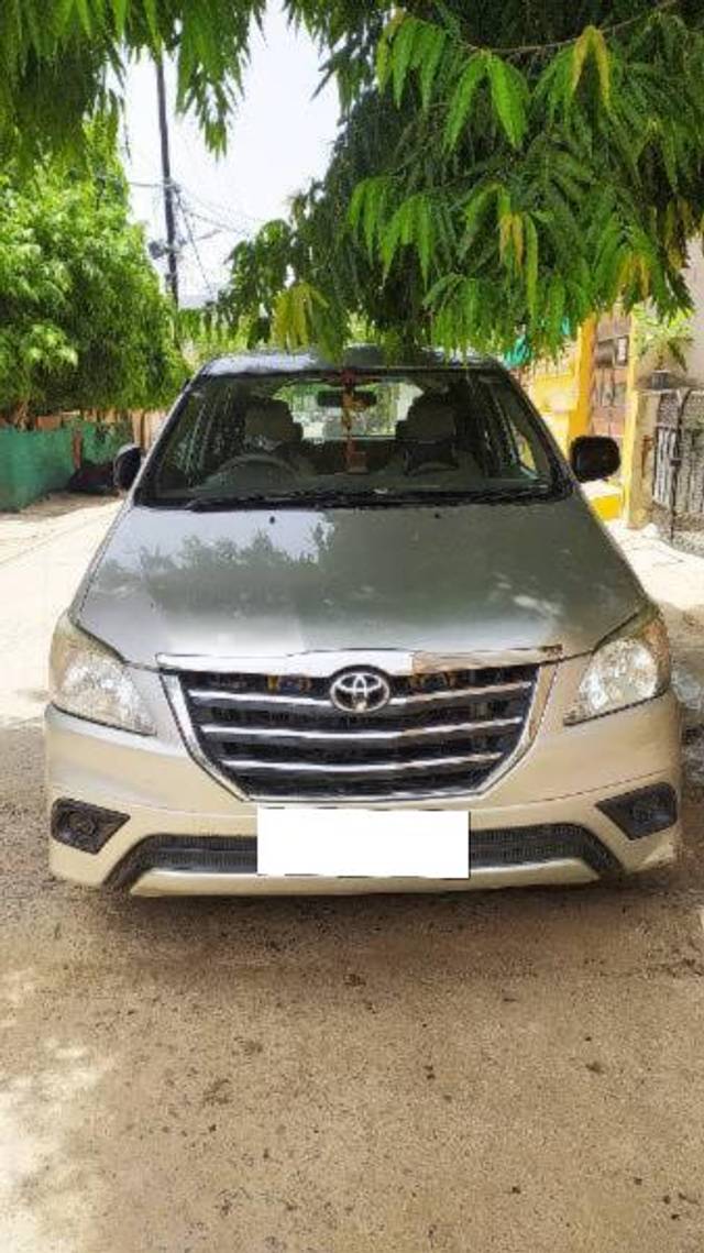 https://images10.gaadi.com/usedcar_image/4121049/original/processed_013f3544-c29d-42c6-8d41-86e71b46e6b9.jpg?imwidth=6400