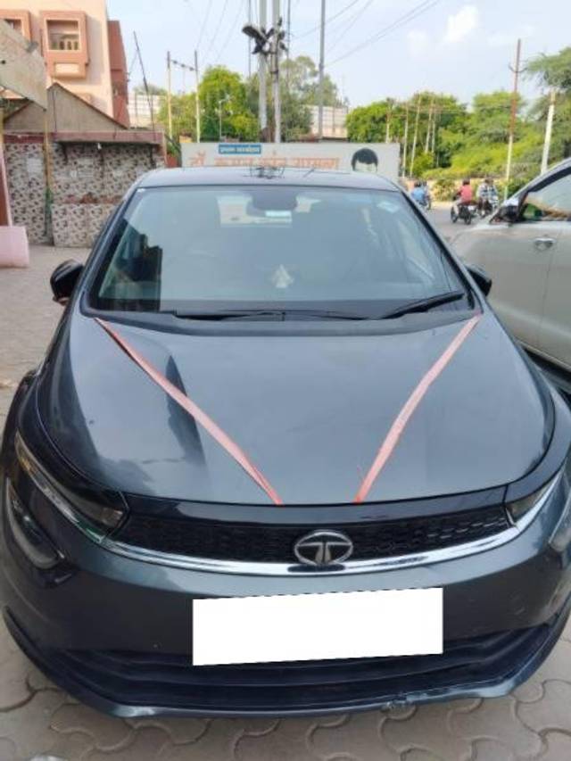 https://images10.gaadi.com/usedcar_image/4121165/original/processed_12805d99-6cf3-40da-b3c6-9a4fa164d86f.jpg?imwidth=6400