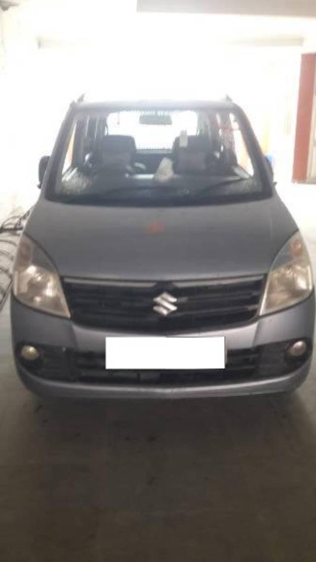 https://images10.gaadi.com/usedcar_image/4121221/original/processed_13ab4c14-4d46-4d9f-928c-7c561cc1fa6c.jpg?imwidth=6400