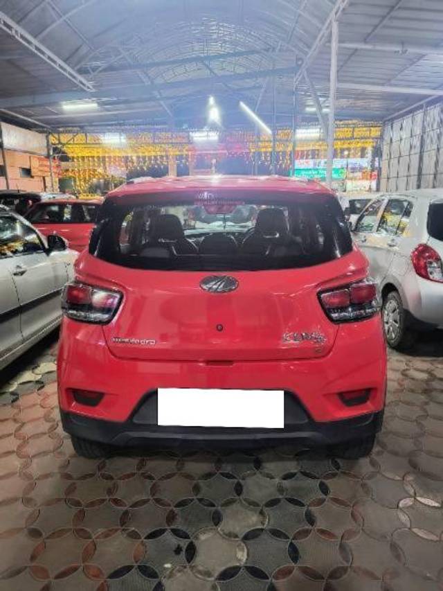 https://images10.gaadi.com/usedcar_image/4121267/original/processed_dd72d676-ecff-4b31-a9f1-788ff6d611b9.jpg?imwidth=6401