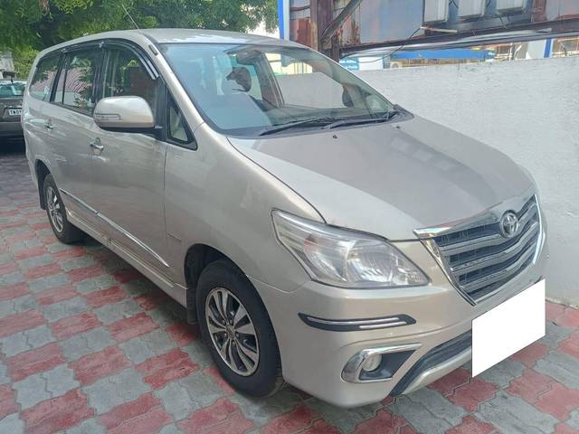 https://images10.gaadi.com/usedcar_image/4121361/original/processed_2383de144f2ae4631daf8a3da1c06936.jpg?imwidth=6400