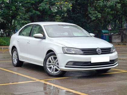 Volkswagen Jetta 2.0L TDI Highline AT