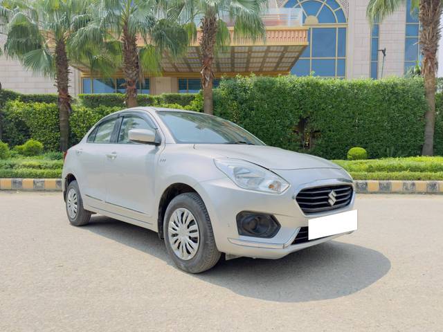 https://images10.gaadi.com/usedcar_image/4121499/original/processed_d8ff41a773154869a79d569aff802341.jpg?imwidth=6400