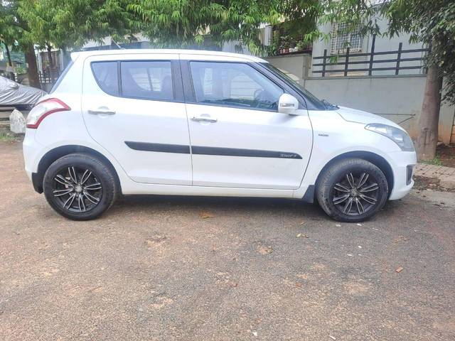 https://images10.gaadi.com/usedcar_image/4121542/original/processed_fc6297d395b6c7712dc873415ebcd65c.jpg?imwidth=6401