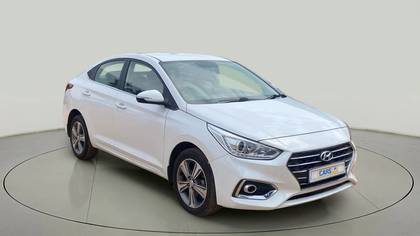 Hyundai Verna 1.6 SX VTVT