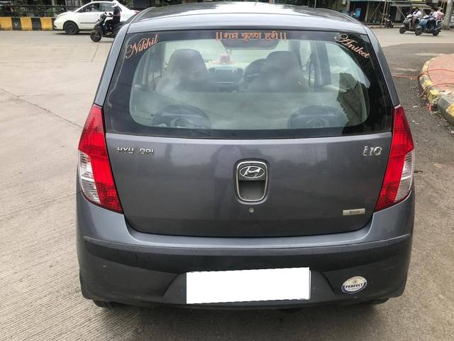 https://images10.gaadi.com/usedcar_image/4121654/original/processed_d8be43ae46a279f63cb4cd16ce5675aa.jpg?imwidth=6402