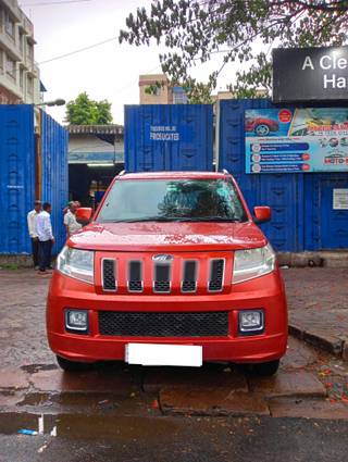 Mahindra TUV 300 2015-2019 Mahindra TUV 300 T8