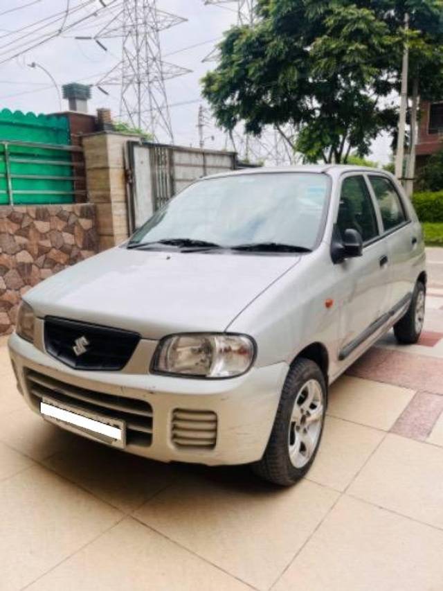 https://images10.gaadi.com/usedcar_image/4121910/original/processed_c4cf957a-728e-4928-ac07-9822a594aae5.jpg?imwidth=6402