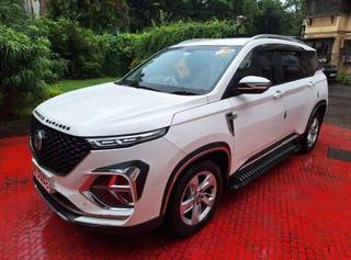 MG Hector Plus 2020-2023 MG Hector Plus Super Hybrid MT 7 STR