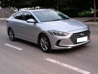 Hyundai Elantra CRDi SX Option AT