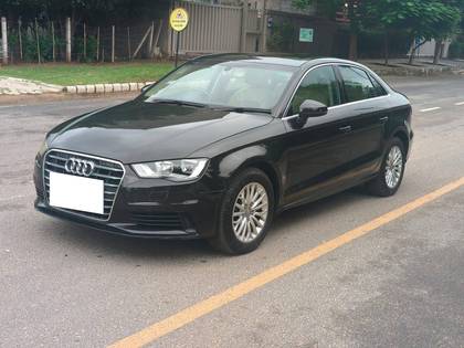 Audi A3 35 TDI Premium Plus