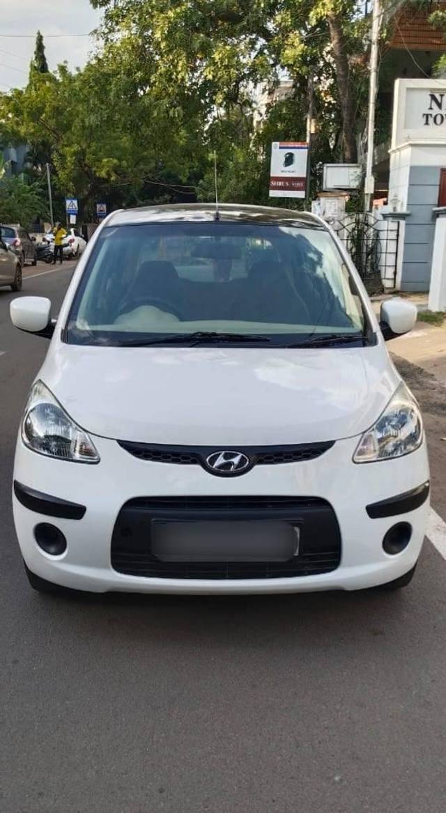 https://images10.gaadi.com/usedcar_image/4122030/original/processed_bb05b904ffb6e1a5b3fd595c290c9a14.jpg?imwidth=6400