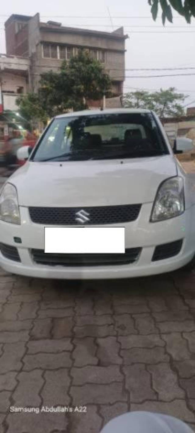 https://images10.gaadi.com/usedcar_image/4122095/original/processed_b247cb15-a785-4cae-b1df-5a052f5a14cc.jpg?imwidth=6400