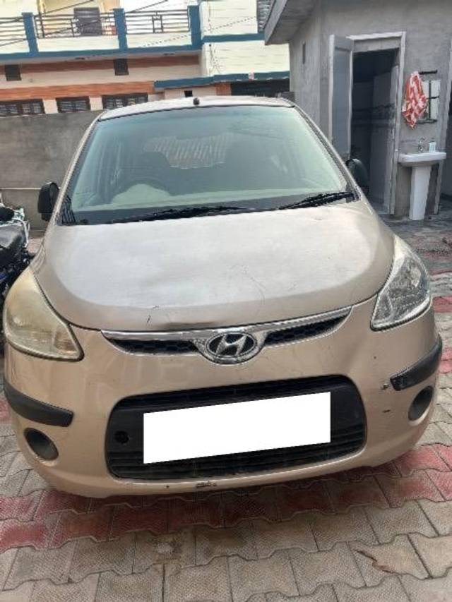 https://images10.gaadi.com/usedcar_image/4122123/original/processed_68c282bf-12a0-4cc0-9b9e-e6667a2a7dc0.jpeg?imwidth=6400