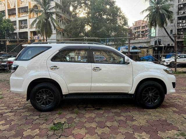 https://images10.gaadi.com/usedcar_image/4122210/original/50138cff32ce08dad69046bba34b1721.jpg?imwidth=6401