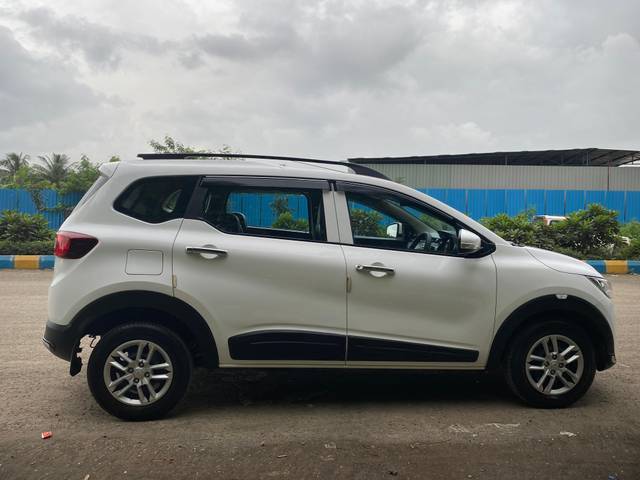 https://images10.gaadi.com/usedcar_image/4122222/original/363573e2dd34f0621ac4b4273745ad60.jpeg?imwidth=6401