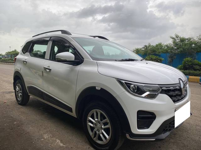 https://images10.gaadi.com/usedcar_image/4122222/original/processed_64fac64ec81c69d0c4f9bcd65f297112.jpeg?imwidth=6400