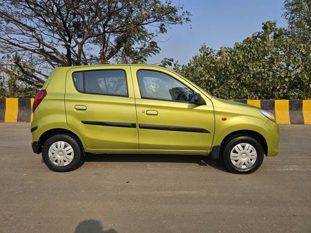 https://images10.gaadi.com/usedcar_image/4122255/original/d63f6448e23b1be675a2c505dc6b4244.jpg?imwidth=6401