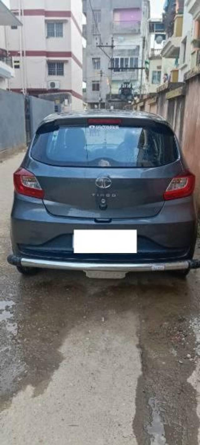 https://images10.gaadi.com/usedcar_image/4122527/original/processed_5f65fc6b-6a9a-4390-b65e-567e3fda55f6.jpg?imwidth=6401