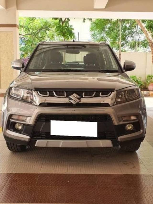 https://images10.gaadi.com/usedcar_image/4122611/original/processed_84931aaa-9676-4868-93e0-7abca3a8d5c5.jpg?imwidth=6400