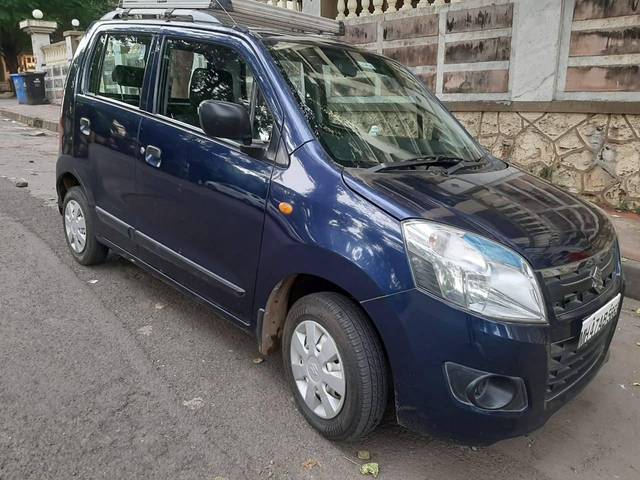 https://images10.gaadi.com/usedcar_image/4122686/original/processed_e6eeb16ea6ff2cc1053891eaab69e4b1.jpg?imwidth=6400