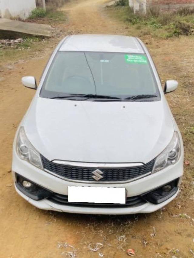 https://images10.gaadi.com/usedcar_image/4122750/original/processed_51698cf1-8047-42f5-8cc6-da58249b706f.jpg?imwidth=6400