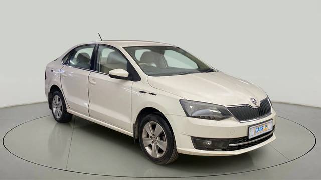 https://images10.gaadi.com/usedcar_image/4122893/original/746391cc0876762fc72b73aecc0444bf.jpg?imwidth=6400