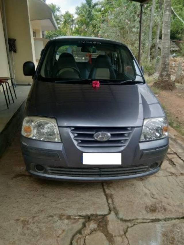 https://images10.gaadi.com/usedcar_image/4122900/original/processed_9605a8b9-53da-4d9a-8561-8ec2877884fd.jpg?imwidth=6402