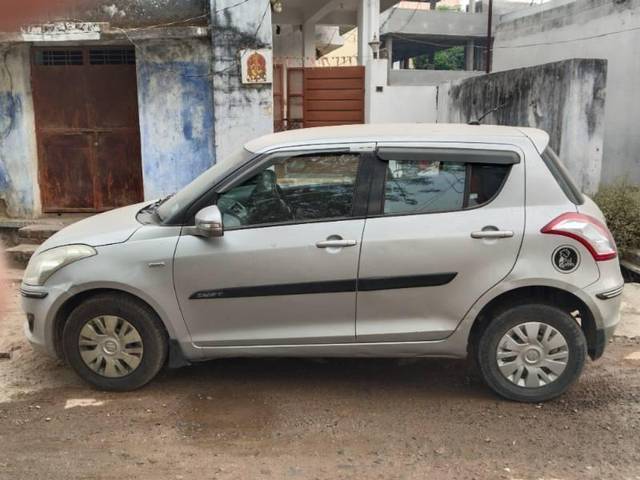 https://images10.gaadi.com/usedcar_image/4123024/original/processed_5b6ffb7e-20eb-43f4-8eee-65de966d8567.jpg?imwidth=6400