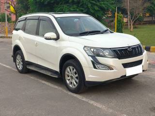 Mahindra XUV500 Mahindra XUV500 AT W10 AWD