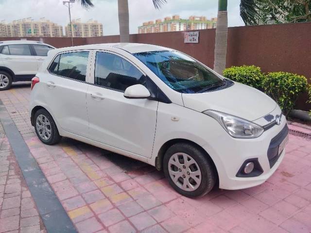 https://images10.gaadi.com/usedcar_image/4123122/original/processed_ae23471a-c055-4c56-bb93-69fd8d7bfc40.jpeg?imwidth=6400