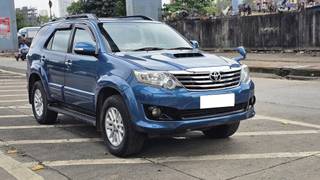 Toyota Fortuner 2011-2016 Toyota Fortuner 4x4 MT