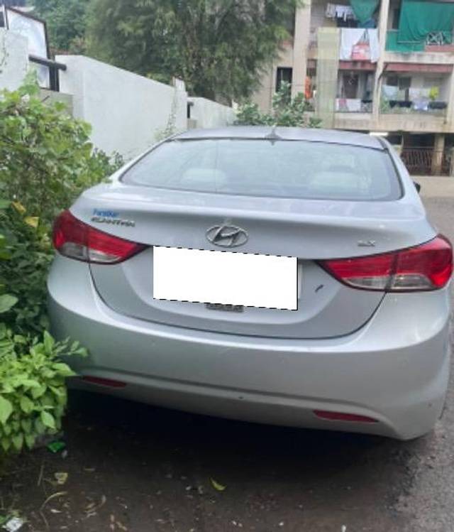 https://images10.gaadi.com/usedcar_image/4123240/original/processed_8b6379ca-7801-4e85-be42-9d0327170ccd.jpeg?imwidth=6402