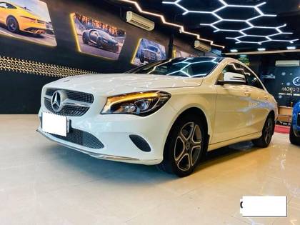 Mercedes-Benz CLA 200 CGI Sport