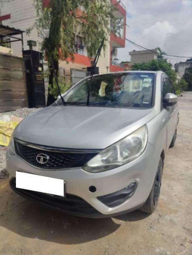 https://images10.gaadi.com/usedcar_image/4123363/original/processed_e27d0179-59bd-45f7-8c33-147d52a7a088.jpg?imwidth=6400