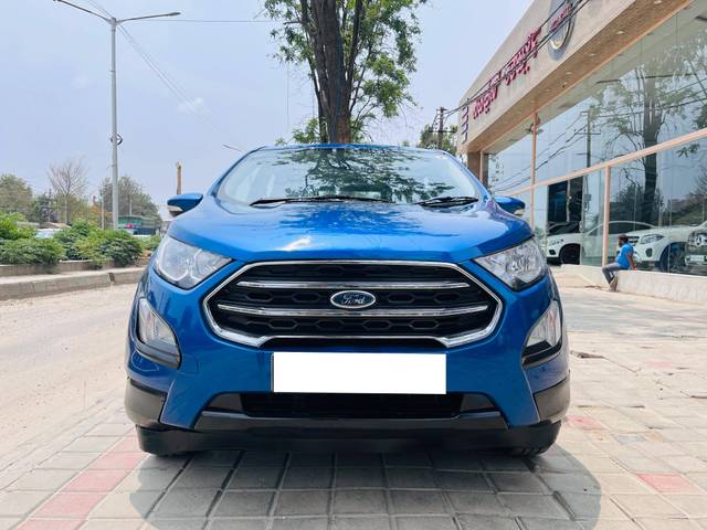 https://images10.gaadi.com/usedcar_image/4123451/original/processed_86a900c41dd508a1e538d57704277460.jpg?imwidth=6402