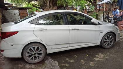 Hyundai Verna 1.6 CRDI