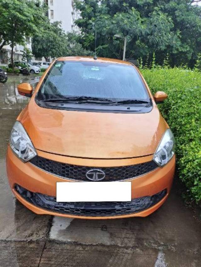 https://images10.gaadi.com/usedcar_image/4123840/original/processed_3ef4c43d-3482-4c9e-9caa-bf61ed5cc43f.jpg?imwidth=6400