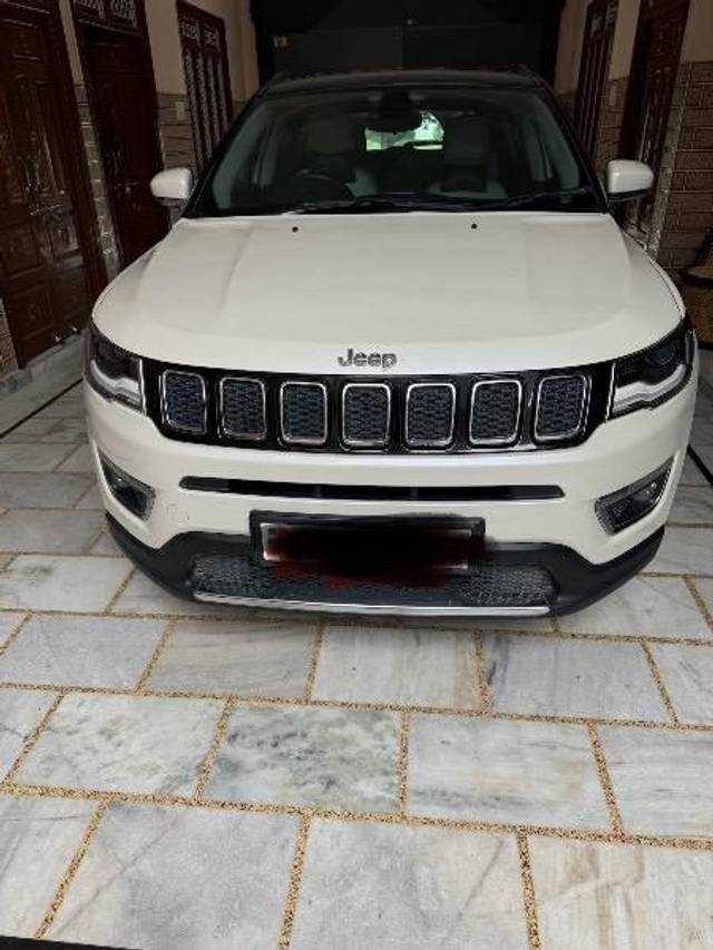 https://images10.gaadi.com/usedcar_image/4124230/original/processed_f9e80d13-b9c9-4d84-bec2-bc6c010c958f.jpeg?imwidth=6400