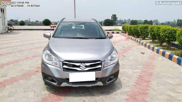 https://images10.gaadi.com/usedcar_image/4124240/original/processed_0cb0b58c-448b-4067-892f-164bbf21e89c.jpg?imwidth=6402