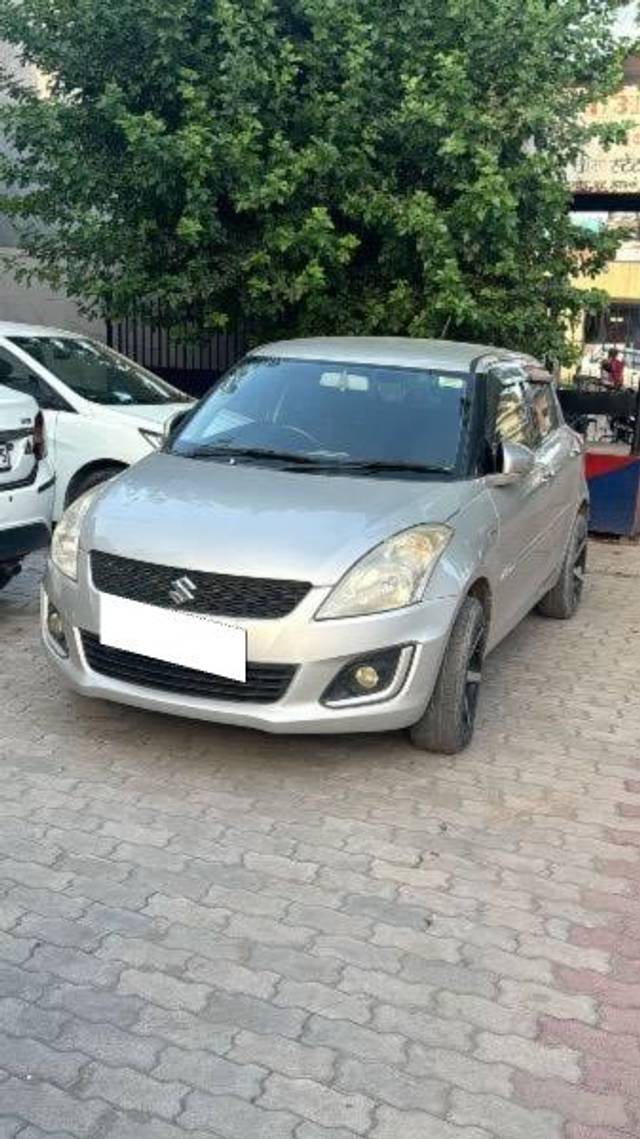 https://images10.gaadi.com/usedcar_image/4124249/original/processed_fe8c1887-7b40-4c82-8e12-7338cea32696.jpeg?imwidth=6400