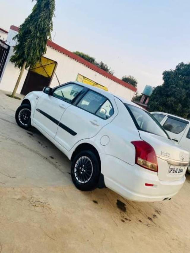 https://images10.gaadi.com/usedcar_image/4124258/original/processed_f0b378de-a7a4-45f8-a463-f34e0d51538a.jpg?imwidth=6402