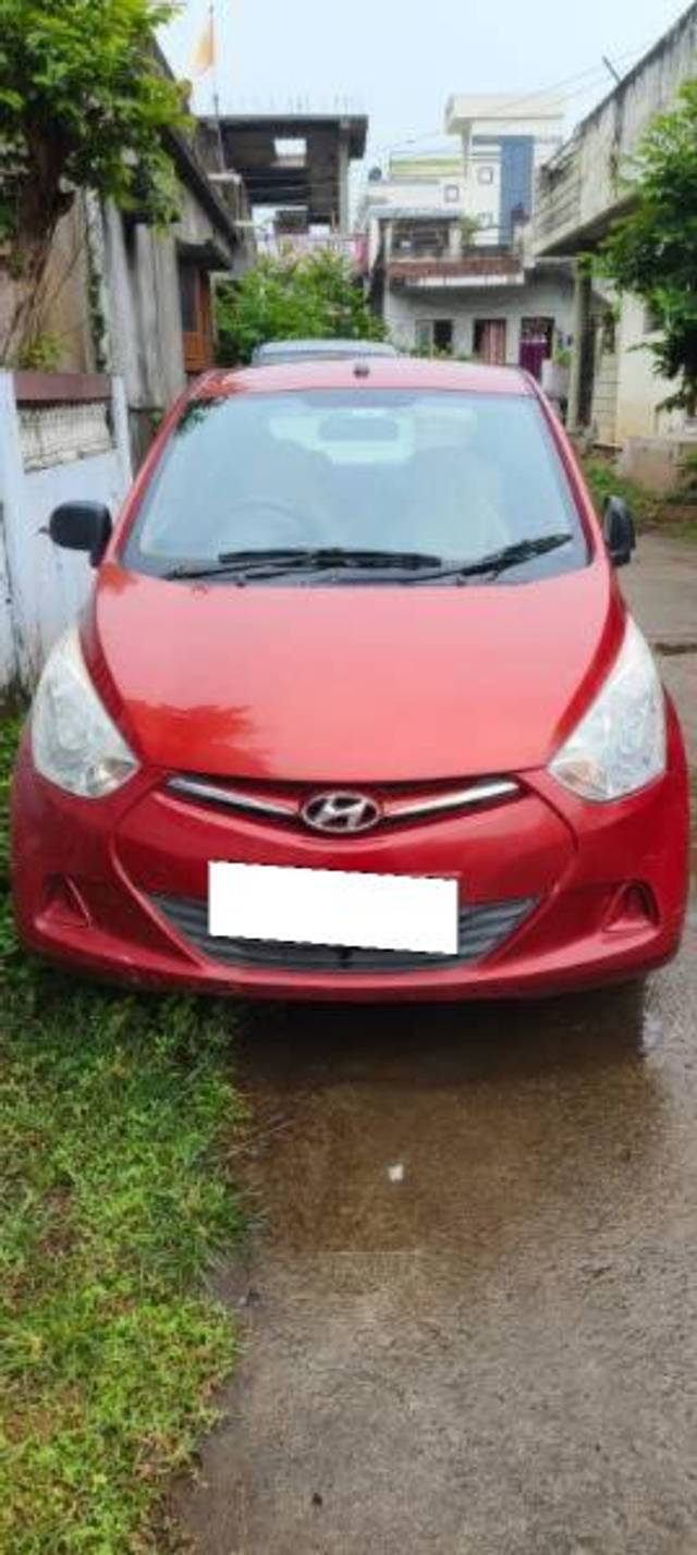 https://images10.gaadi.com/usedcar_image/4124315/original/processed_d4e55a13-063e-4ca3-9273-3ae07165eb2d.jpg?imwidth=6400