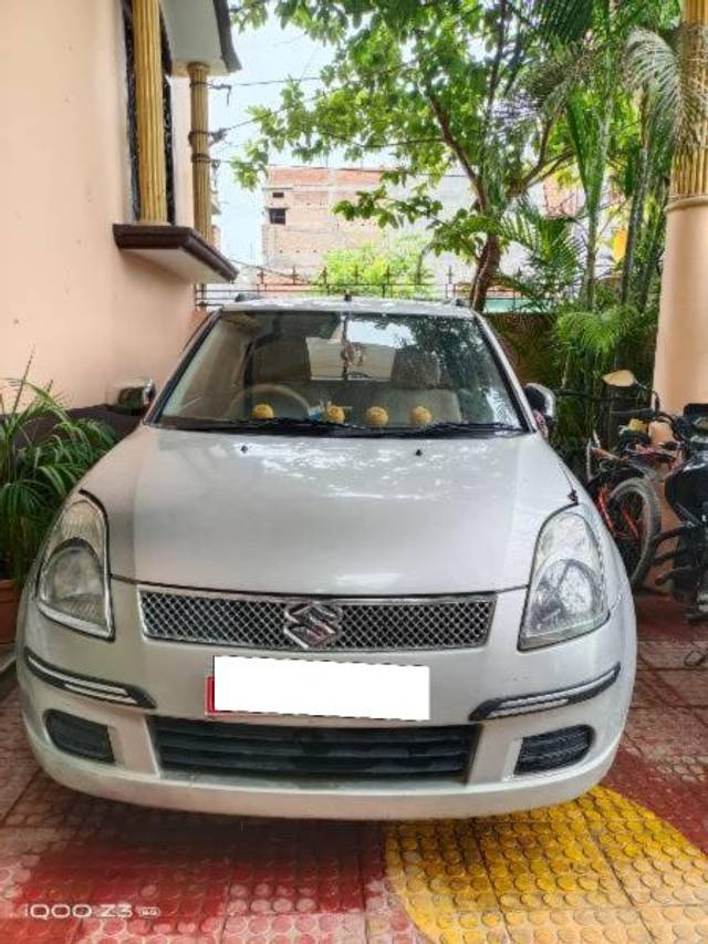 https://images10.gaadi.com/usedcar_image/4124323/original/processed_54cb06ea-4aa7-43d9-bde1-325a12b81954.jpg?imwidth=6400