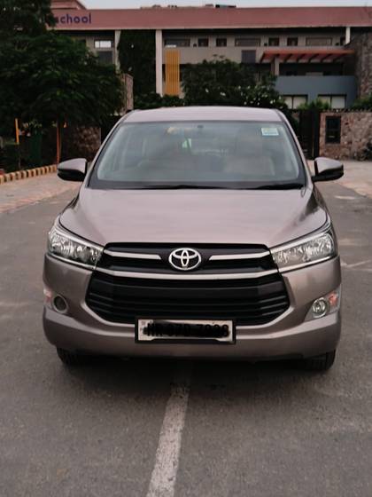 Toyota Innova Crysta 2.8 GX AT BSIV