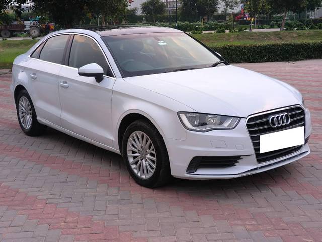 https://images10.gaadi.com/usedcar_image/4124883/original/processed_1931764f06b4d28bdd2eb2999d7e92fc.jpg?imwidth=6400