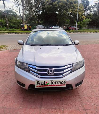 Honda City 1.5 V AT