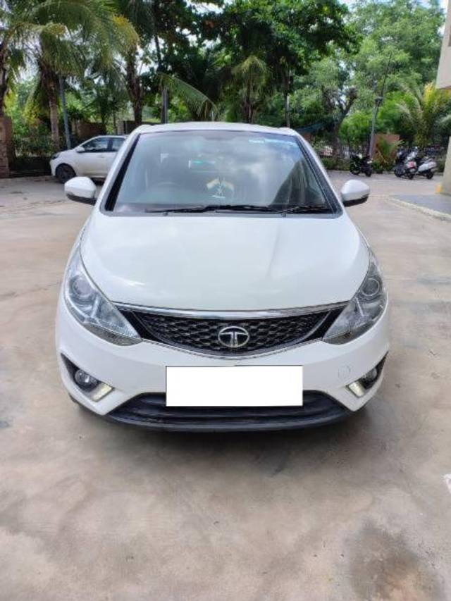 https://images10.gaadi.com/usedcar_image/4124897/original/processed_97d3b1de-721e-4c33-91a0-bf48a4e2c14a.jpg?imwidth=6400