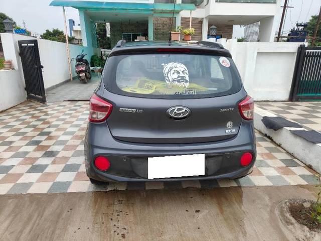 https://images10.gaadi.com/usedcar_image/4125118/original/processed_85111880-23ec-4b5d-b182-fc566f0d0f9f.jpg?imwidth=6401